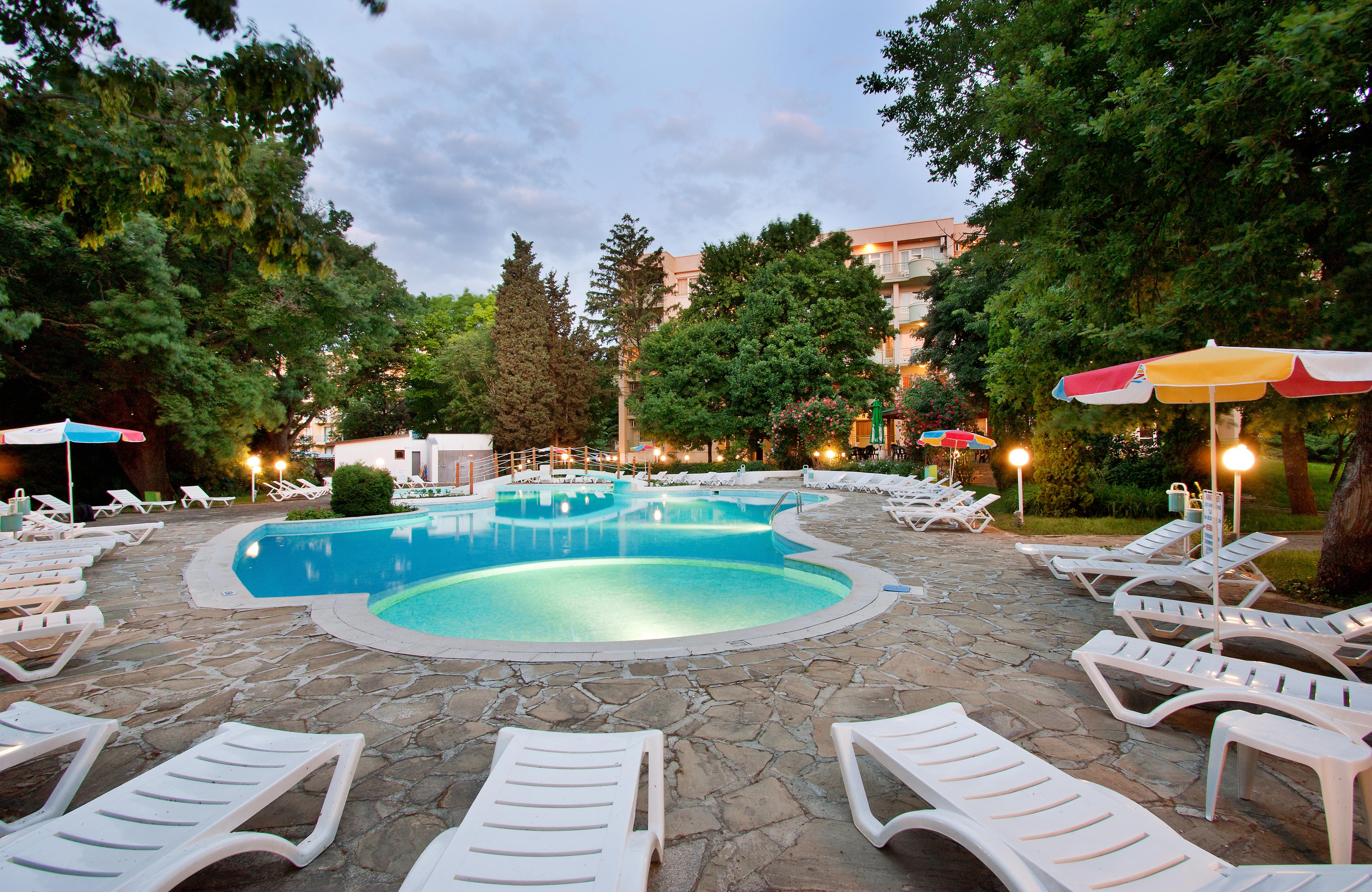 Ljuljak Hotel Aranyhomok Kültér fotó