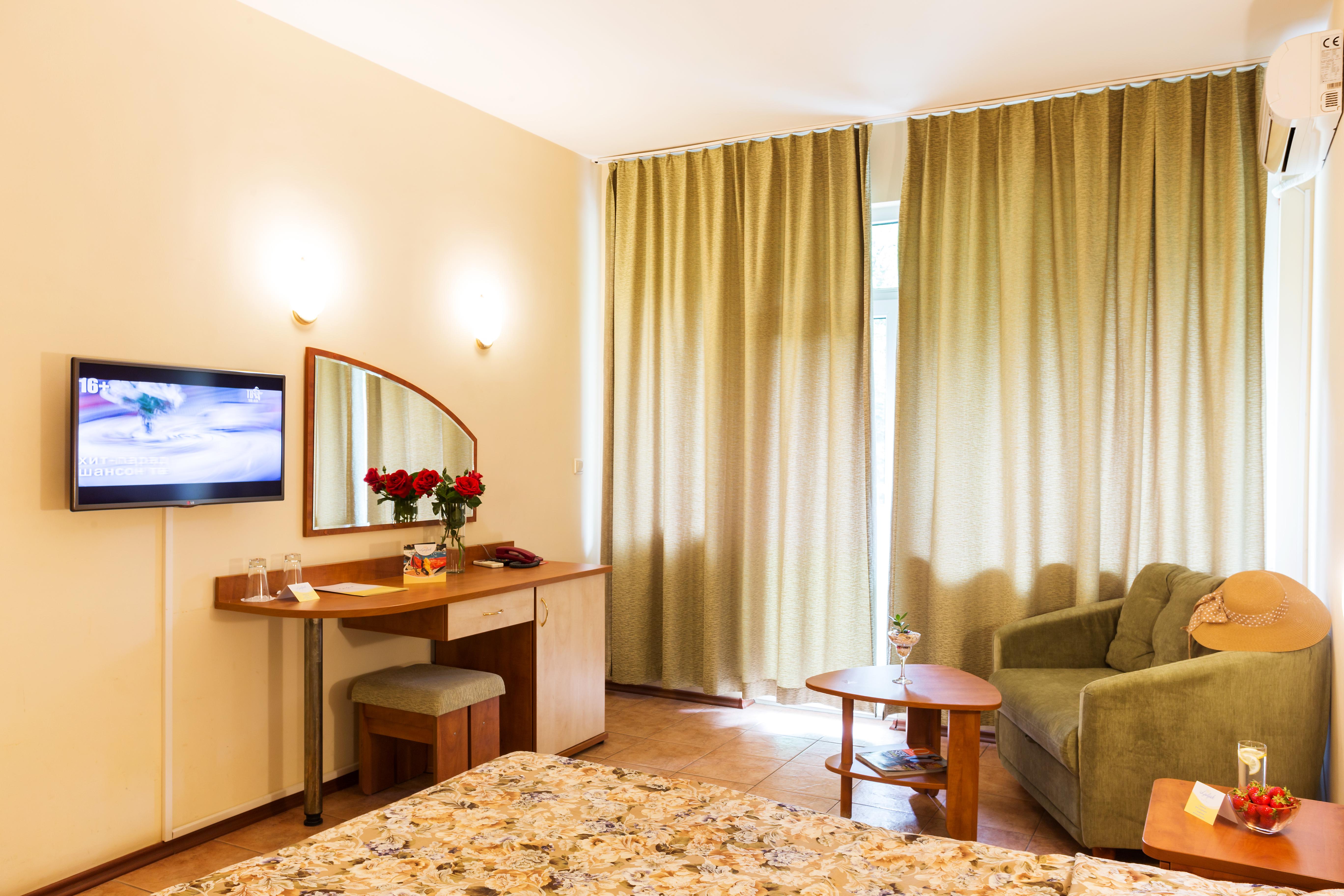 Ljuljak Hotel Aranyhomok Kültér fotó