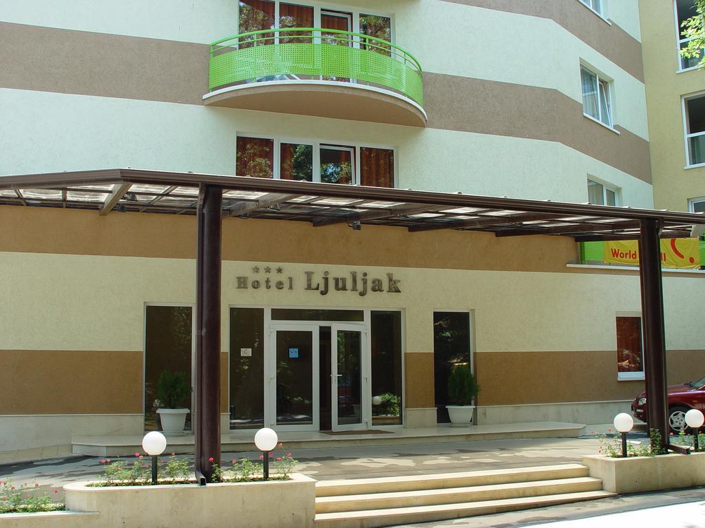 Ljuljak Hotel Aranyhomok Kültér fotó