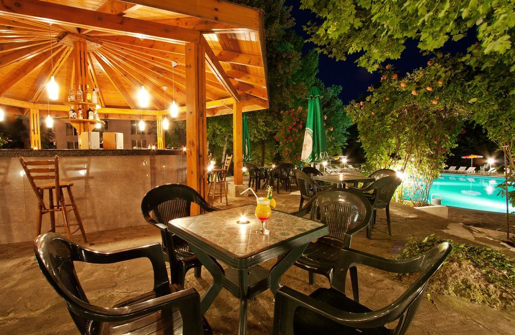 Ljuljak Hotel Aranyhomok Kültér fotó