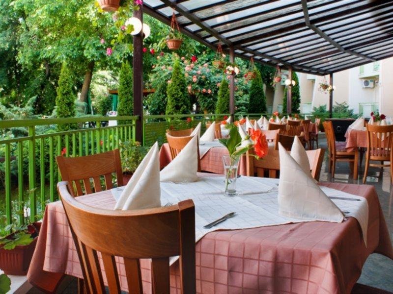 Ljuljak Hotel Aranyhomok Kültér fotó